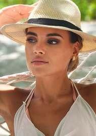 Arina 30 years old Ukraine Zaporizhzhia, European bride profile, step2love.com