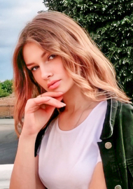 Viktoriya 20 years old Ukraine Vinnitsa, European bride profile, step2love.com