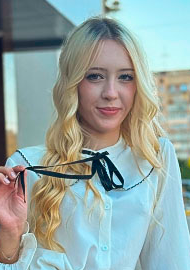 Yuliya 22 years old Ukraine Cherkasy, European bride profile, step2love.com