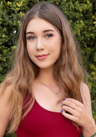 Alisa 18 years old Ukraine Cherkasy, European bride profile, step2love.com